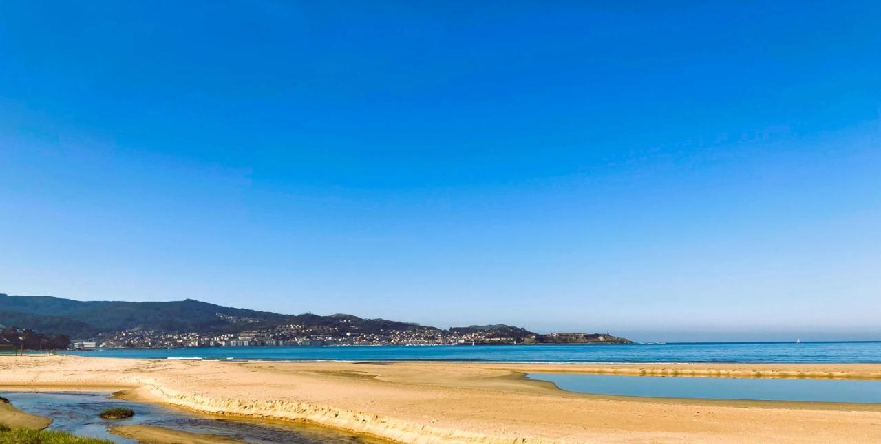 A Meiga Das Areas-Playa America! Nigrán Exteriör bild